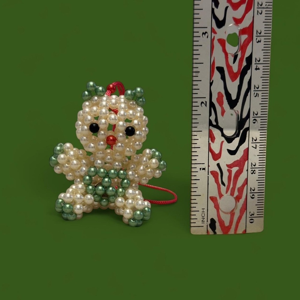 🧵✨ Set of 5 Beaded Christmas Ornaments – Green & Pearl Holiday Bears ✨🧵